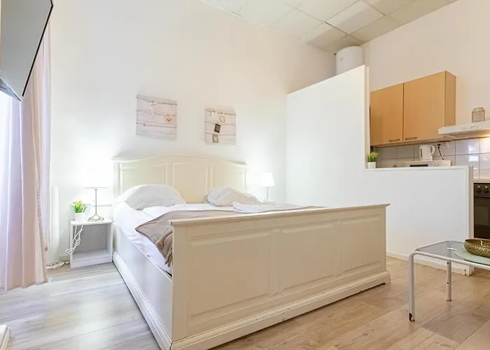 Apartamento Stylish Small & Cozy - Ideal For Longstays