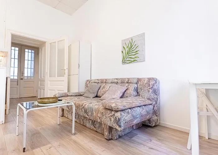 Apartamento Stylish Small & Cozy - Ideal For Longstays Viena
